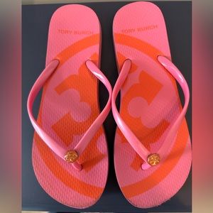 Tory Burch flip flops size 8